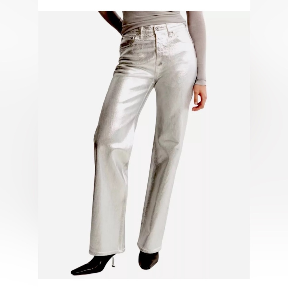 ALMOST FAMOUS DAD  Jeans Metallic Silver Pants Size 7 NWT